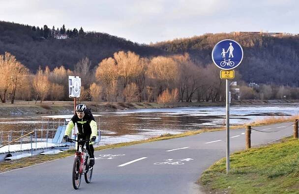 Možnosti občerstvení na cyklostezce z Prahy-Braníka na Zbraslav - CELYOTURISMU.CZ