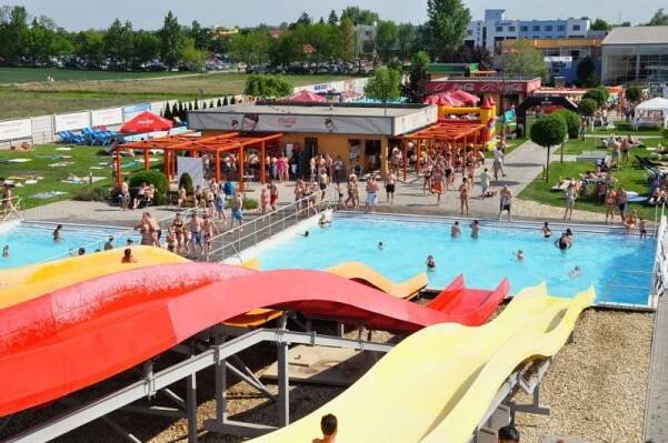 Aquapark Senec - Termální koupaliště Slovensko - Travelguide.sk