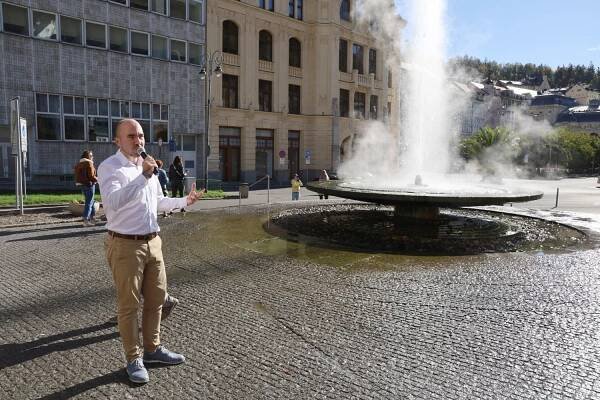 Karlovy Vary – Vřídelní kolonáda v kontextu doby — Den architektury Archív