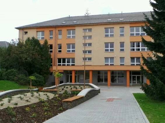 Vizitka školy | Základní škola a Mateřská škola Raduň, příspěvková organizace