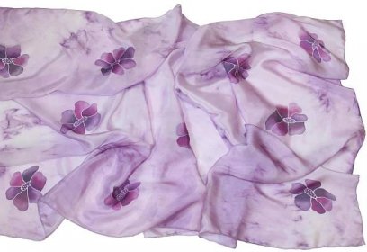Malovaná hedvábná šála - Květy fialové