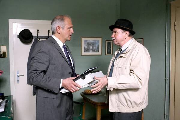 Oben ohne (2007) | Galerie - Ze seriálu | ČSFD.cz