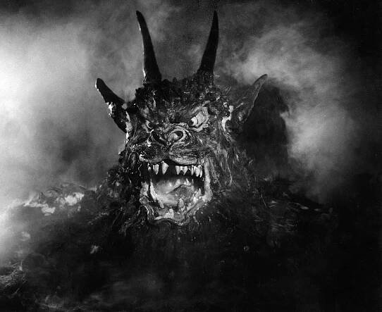 Expat-friendly movie night: Two classic British horrors