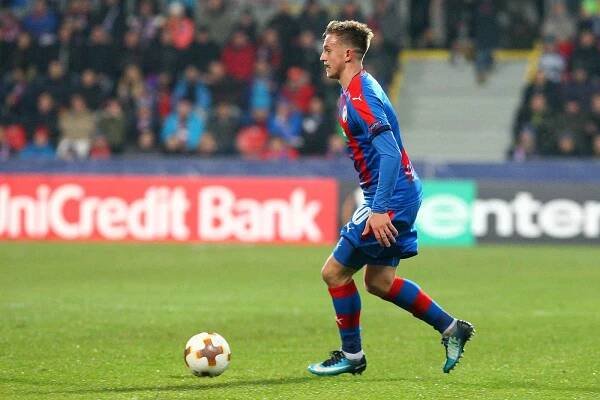 Na počtvrté už to fotbalistům plzeňské Viktorie proti FC Sport Bukurešť (FCSB) vyšlo a postoupili do jarního play-off Evropské ligy.