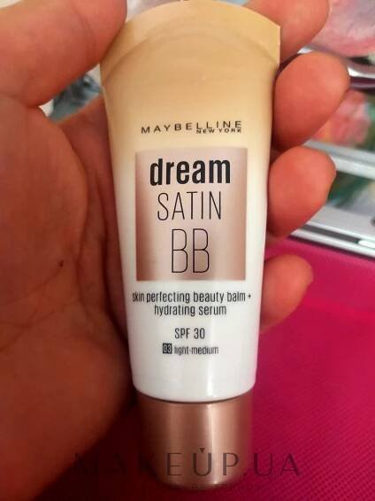 Maybelline Dream Fresh BB Cream 8 in 1 - Tonální krém | Makeup.cz