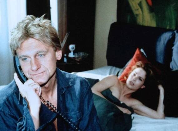 Das Mädchen aus der Torte (1999)