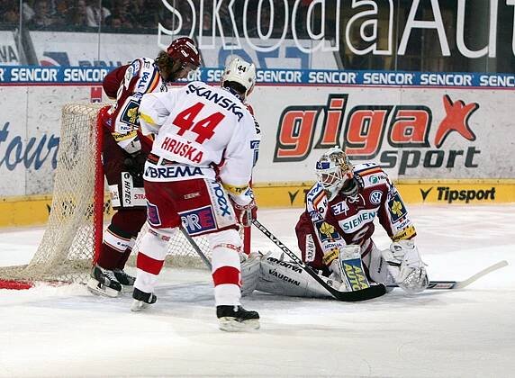 HC Sparta Praha - HC Slavia Praha - Sparta v pražském derby připravila Slavii o neporazitelnost (3/10)