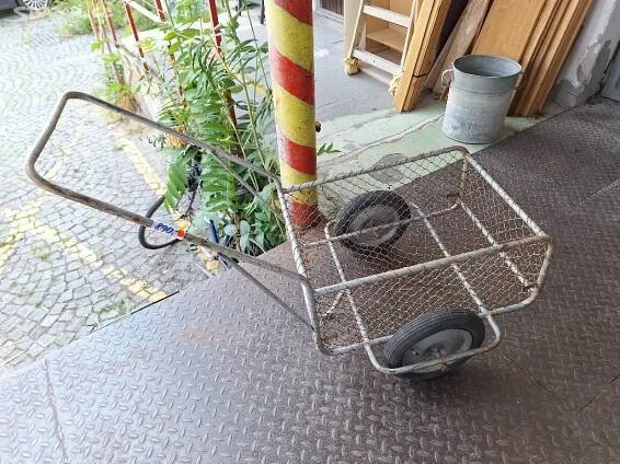 Kárka malá kovová - skladem 8 kusů - AKCE - Pardubice - Bazar