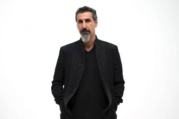 Serj Tankian: Ten, který mění svět | Spark Rock Magazine