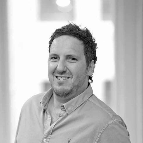 Meet the team - Holmes