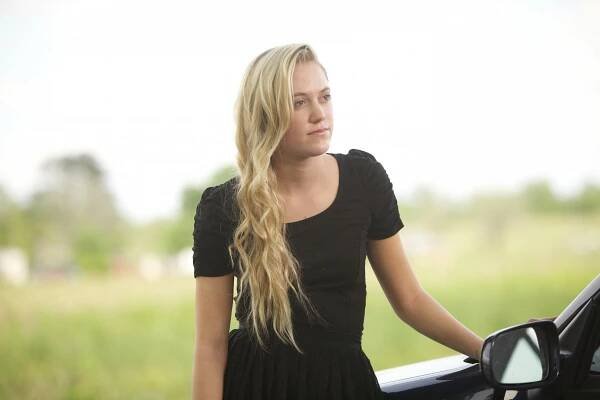 Vraždící opice - Z filmu - Maika Monroe