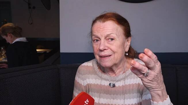 VIDEO: Kvůli nevyužitým šatům pro Cannes jsem se vdala, líčí Janžurová