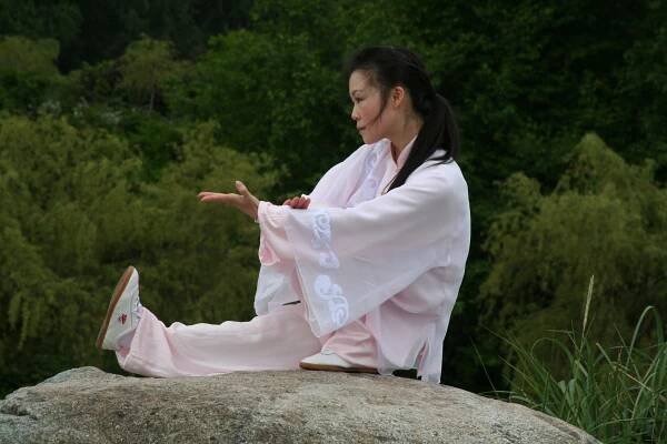 Helen Liang - SYL Wushu Taiji Qigong Institute