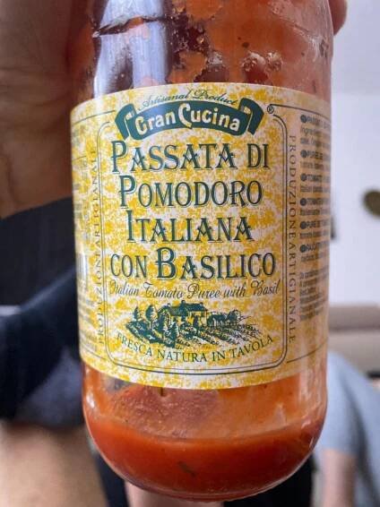 Passata Pomodoro Italiana Con Bastlico