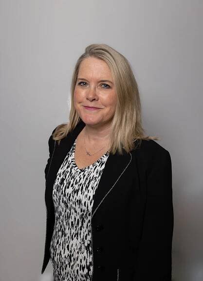 Professional Portraits - Tessa Hacker Photo