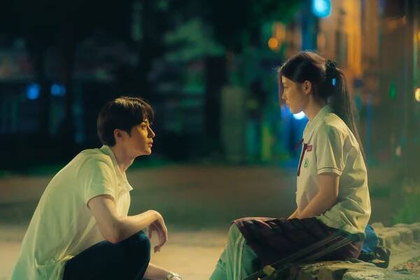 Holka z 20. století - Z filmu - Byeon Woo-seok, Yoo-jeong Kim