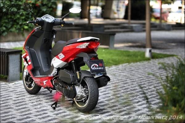 Fotogalerie Peugeot SpeedFight 3 - bojový tanec na čtyři doby | Motorkáři.cz