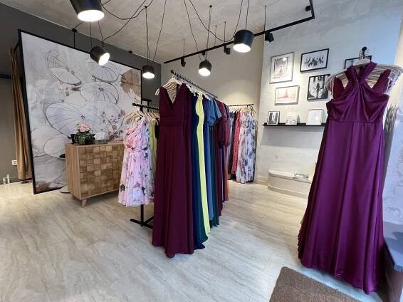 Představuji: obchod & e-shop s překrásnými šaty pro všechny příležitosti – COOL BOUTIQUE | www.coolbrnoblog.cz