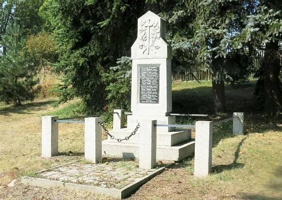 Fotografie - Orasín-pomník padlým v 1.sv.válce - 29.08.2018