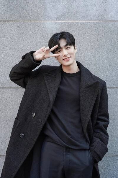 14 Fakta Menarik Seo Ji Hoon, Pemeran Seok Jae Beom di Revenge of Others – Lapakkorea.com