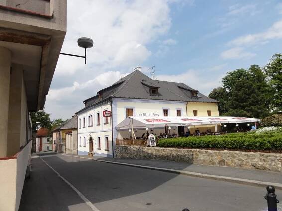 Café Bar & Pizzeria - Klatovy | Katalpa