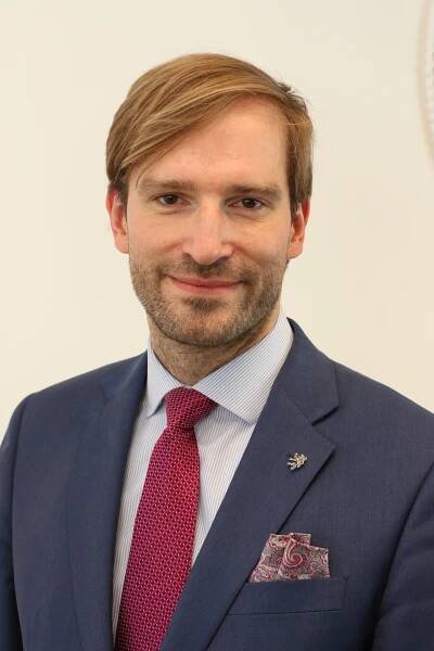 1. díl politické ankety: Jsme pro navýšení počtu studentů medicíny v češtině, říká Hnutí ANO