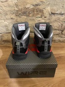 Boty double red WIRE Carbon Edition - Oblečení, obuv a doplňky