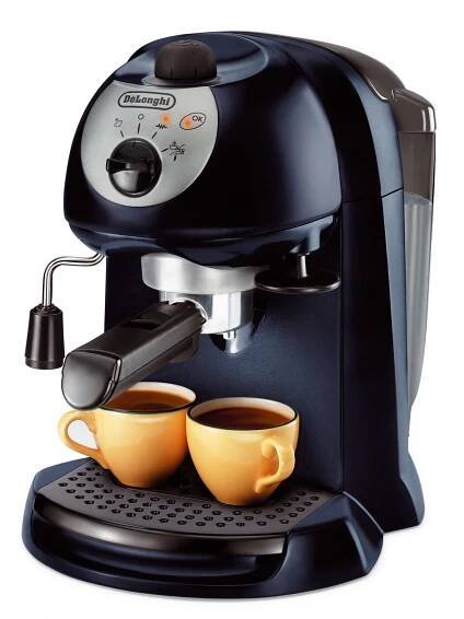 Kávovar De'Longhi (46 fotografií): modely Magnifica a Nespresso, recenze