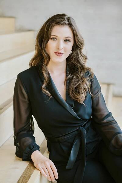 About me - Vanessa Waldhart