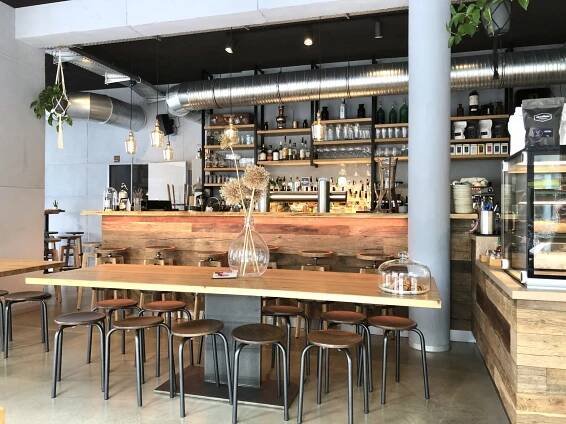 Sophie schmeckt’s – Café Isegrim – Torten, Tulpen und Meer