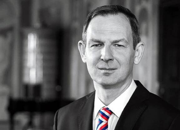 Staronovým starostou městské části Prahy 8 pro období 2022 – 2026 se stal občanský demokrat Ondřej Gros.