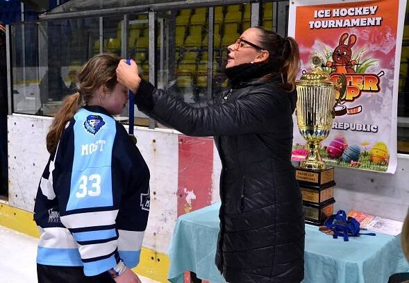 FOTO: Kategorii U12 na Easter Cupu ovládli Mostečtí lvi