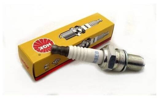 Zapalovací svíčka NGK DR8EB pro BMW F650GS/Dakar 2004-2007, G650GS