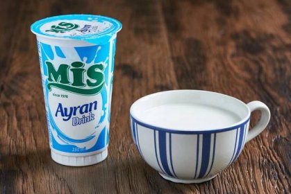 VEGETARIAN Ayran – slaný jogurtový nápoj - ​DQ Bistro Polievočka
