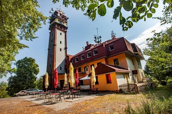 Rozhledna Tábor - Rozhledny a vyhlídky - Český ráj - Lomnice nad Popelkou