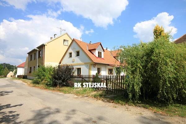 Pronájem Byt 2+1, Dubné - Třebín, okres České Budějovice