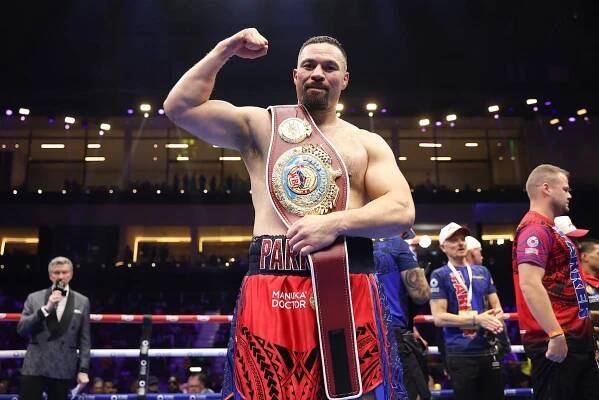 Usyk v Dubois: Joseph Parker should be next for Oleksandr Usyk, promoter Frank Warren says