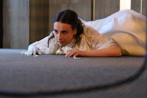VIDEO: Láska hory přenáší, zjistí Anna Fialová coby nevěsta bez ženicha