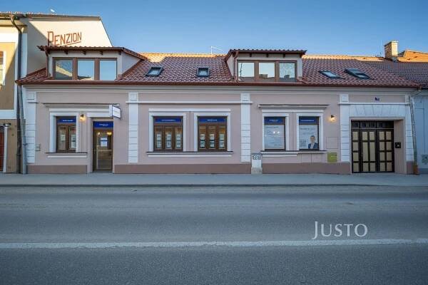 Pronájem Byt 3+kk, Sokolská, Třeboň - Třeboň II, okres Jindřichův Hradec