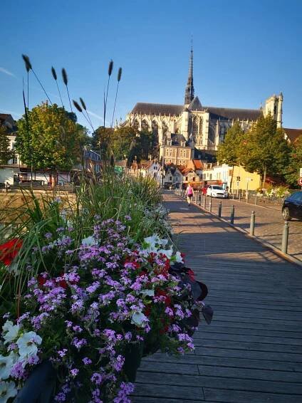 amiens vue cathedrale quartier st leu somme tourisme vn scaled