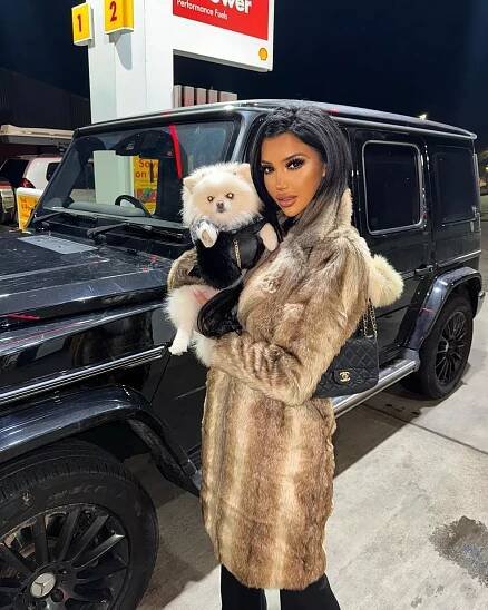 Chloe Khan with pet dog