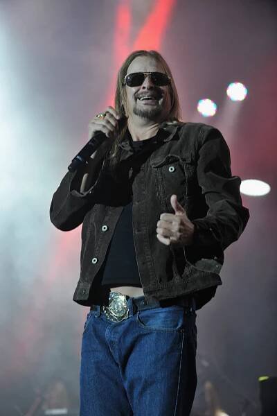 Kid Rock Tells Protestors to 'Kiss My Ass' Over Confederate Flag