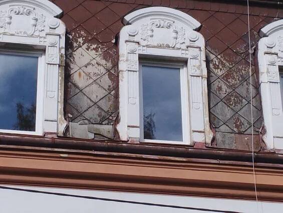 Montáž plastových oken do historické budovy v Karlových Varech | oknostyl.cz 