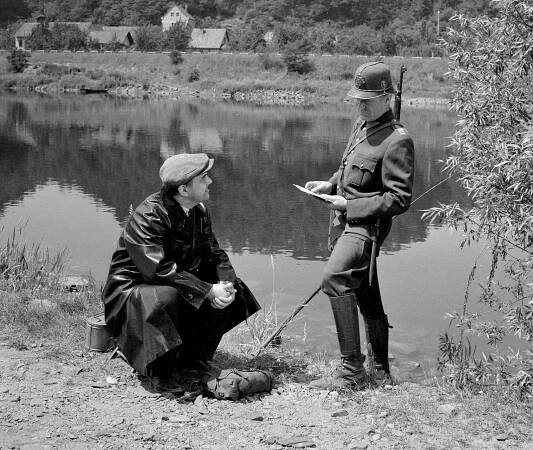 Hříšní lidé města pražského - Černé rukavice - Z filmu - Josef Vinklář, Otto Šimánek