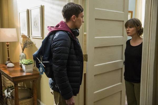 Atypický - Lhář! - Z filmu - Keir Gilchrist, Jennifer Jason Leigh