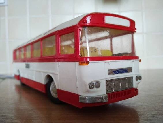 Autobus ITES Karosa ŠD11 na bowden