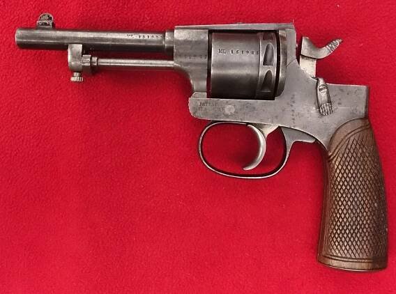 Revolver Rast-Gasser 1898 v ráži.22 Long Rifle - Sběratelské zbraně