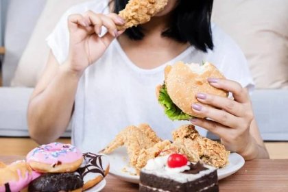 Mezi nejčastější poruchy příjmu potravy patří záchvatovité přejídání. Netýká se i vás? - Jimeto.cz
