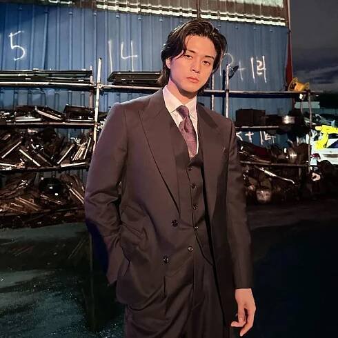Kim Ji Hoon 18