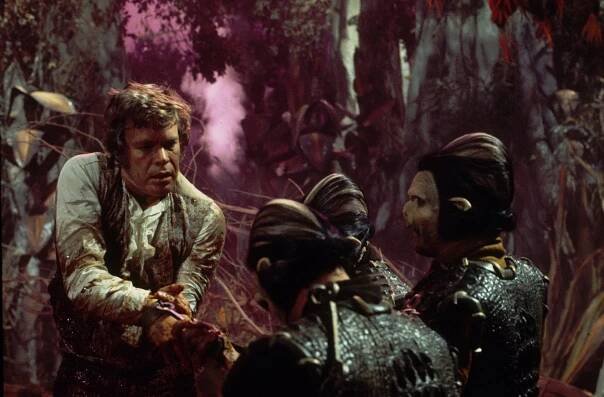 Do nitra Země - Z filmu - Doug McClure